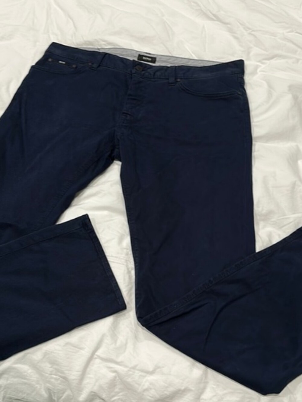 BOSS by Hugo Boss men’s Navy blue pant size 36x32 straight leg